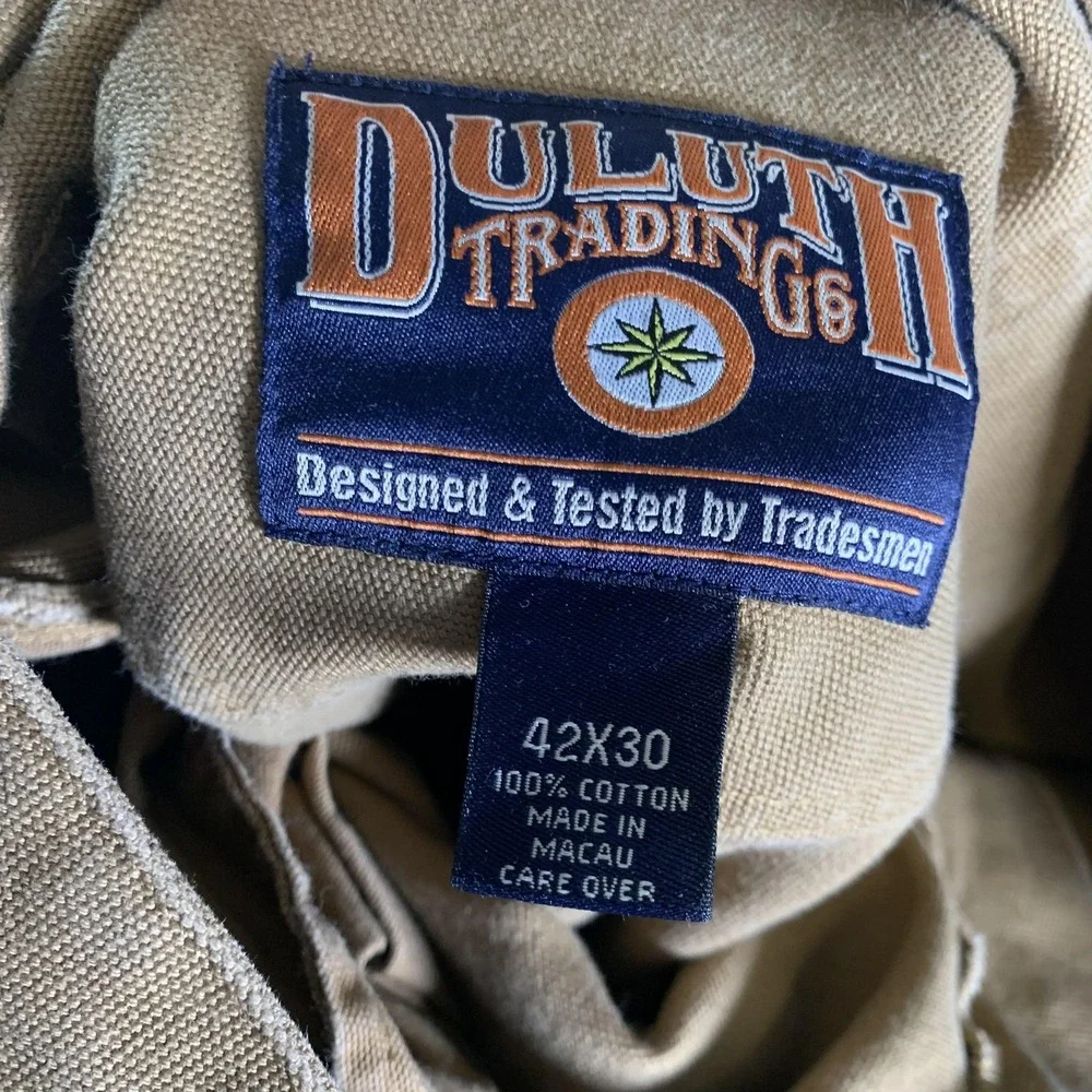 Duluth Trading Co Pants Mens 42x30 Khaki Canvas Relaxed Fit Workwear‎ 5 Pocket - Picture 10 of 13